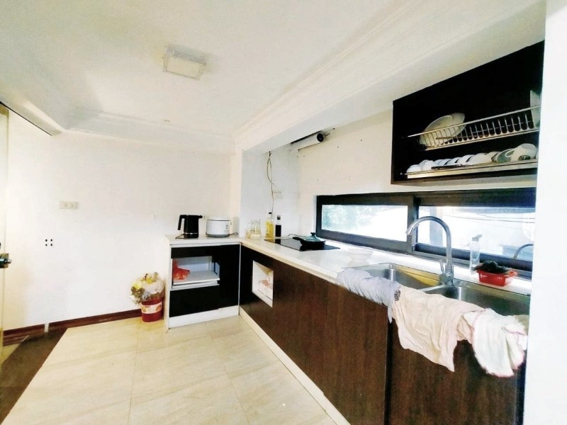 Bán nhà mặt ngõ thông Phan Đình Giót Thanh Xuân 36m 5 tầng lô góc ô tô dừng đỗ lh 0817606560 14122549