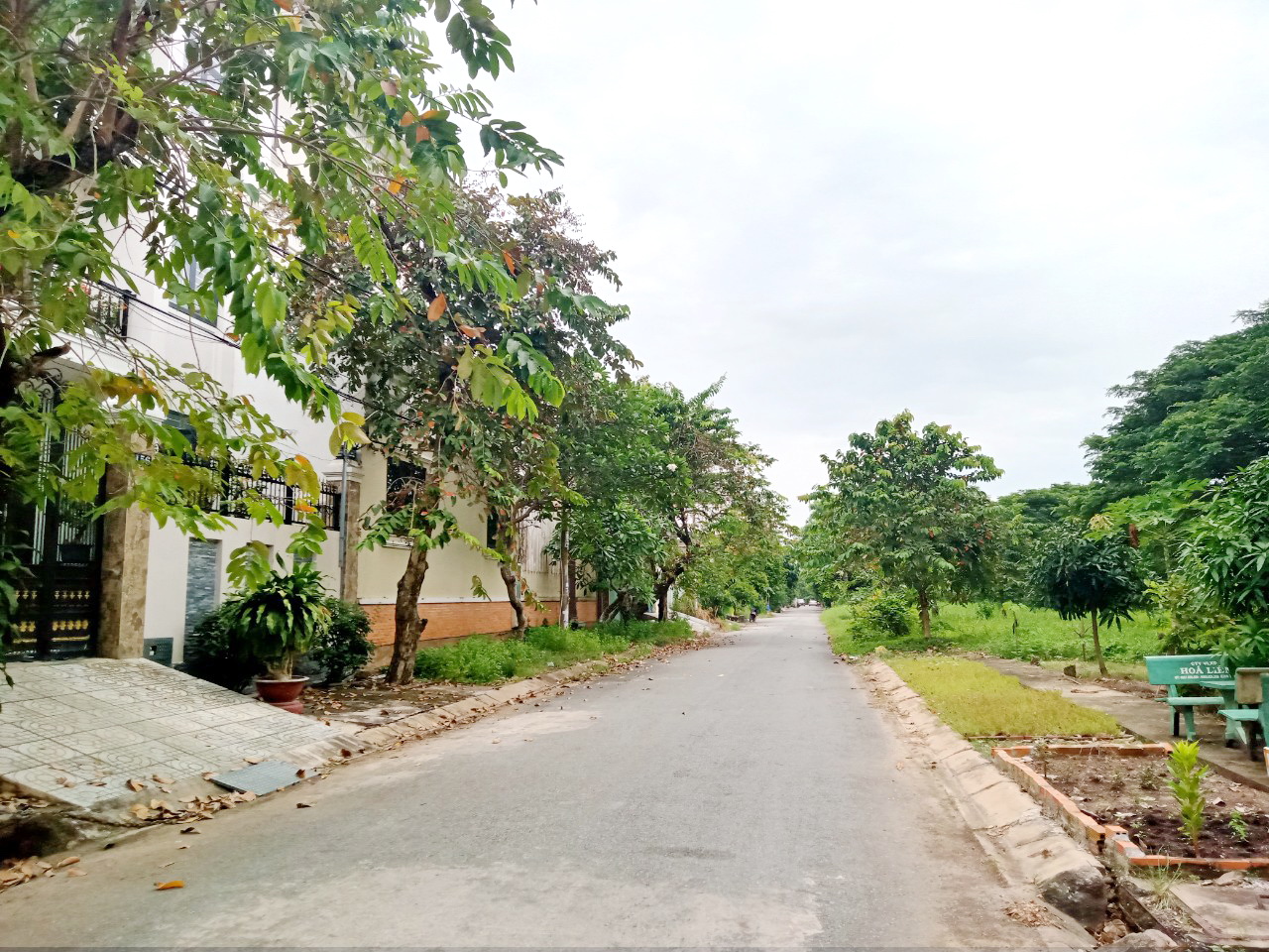 Bán lô đất Biệt thư Wiew Sông 175,5m2 KDC ấp 5 Phong phú, xã Phong Phú, BC- 72 triệu/m2 TL 14126395