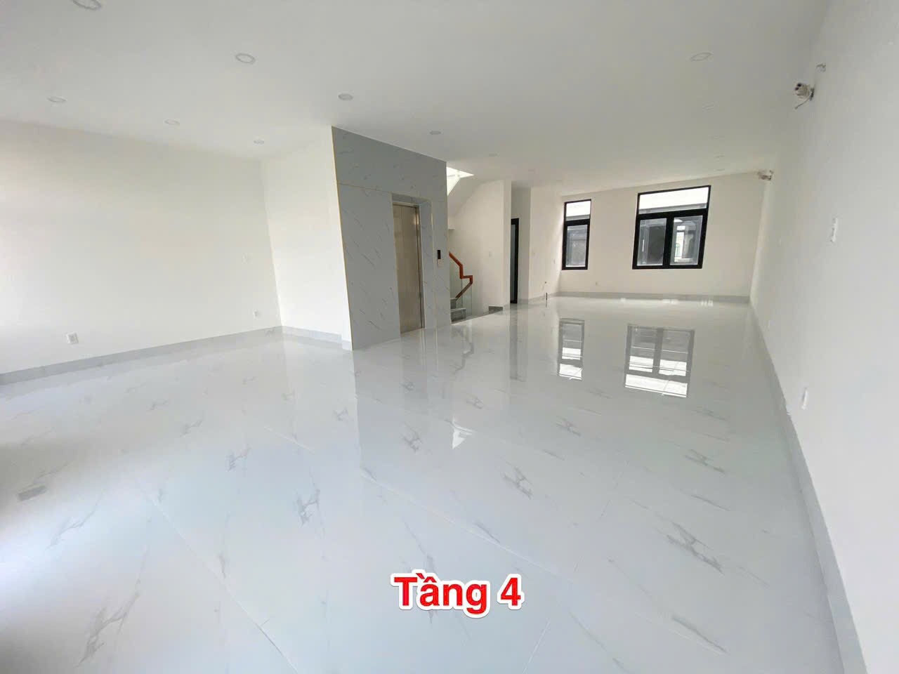 TOP GIÁ SIÊU TỐT Nhà Phố Vinhomes Grand Park hoàn thiện CHO THUÊ NGUYÊN CĂN 14128532