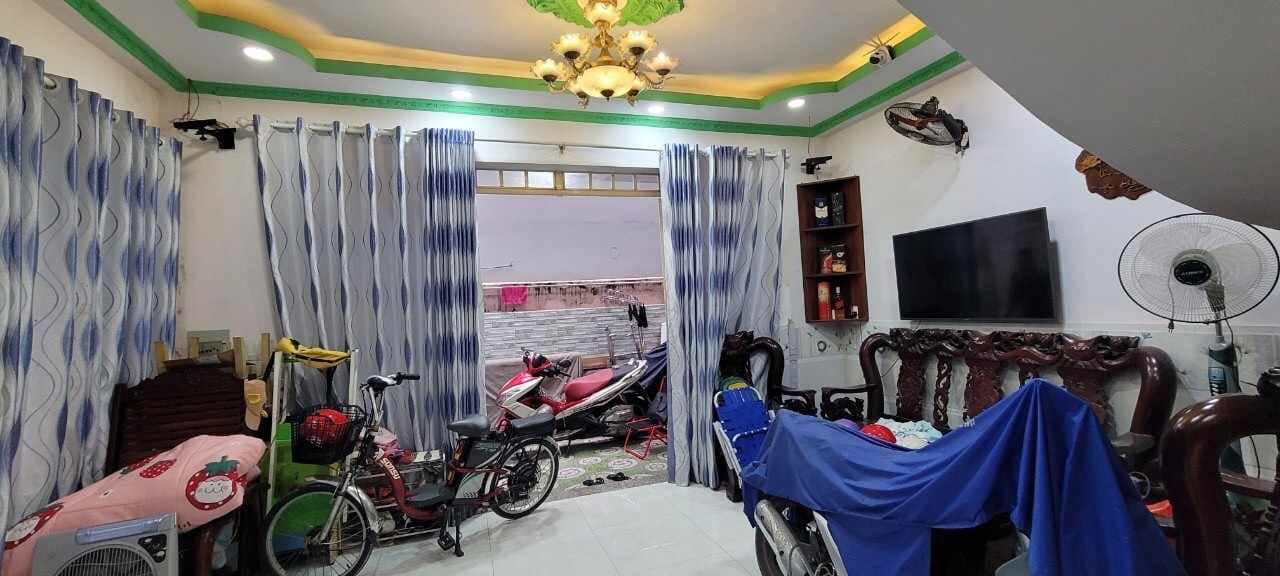 Bán nhà HXH khu Cá Sấu Hoa Cà, Phạm Văn Đồng, Hiệp Bình Chánh, Thủ Đức, 60m2, 1 trệt 1 lầu, nhỉnh 4 14131089