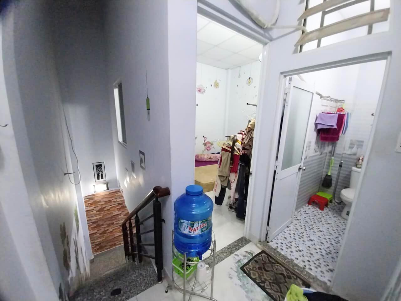 Bán Nhà 2 Tầng Nhỉnh 2 Tỷ Tại Phường 8 Gò Vấp 14138877