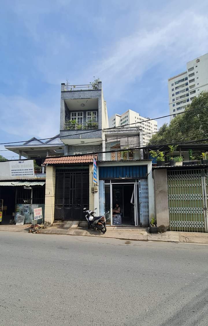 Bán nhà 44m2 hẻm 8m đường Nguyễn cửu Phú Bình Tân 2.75 tỷ 14139865