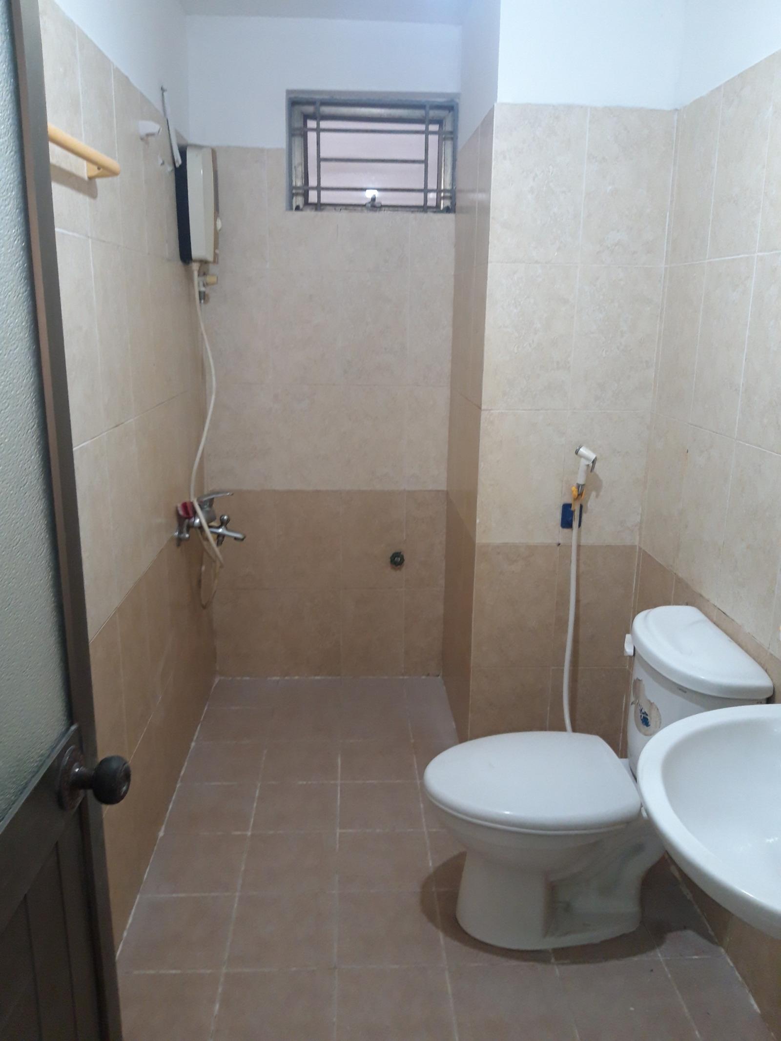 Bán căn chung cư Thanh Bình, căn trống 80m2 giá siêu rẻ, chỉ 1ty570 14142341