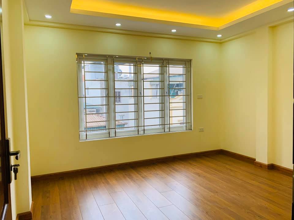 
Bán Nhà Dân Ngô Gia Tự Thông Sang Đức Giang, Long Biên 4T, 41m2 giá 3,7 tỷ (ngõ thông) 14143439