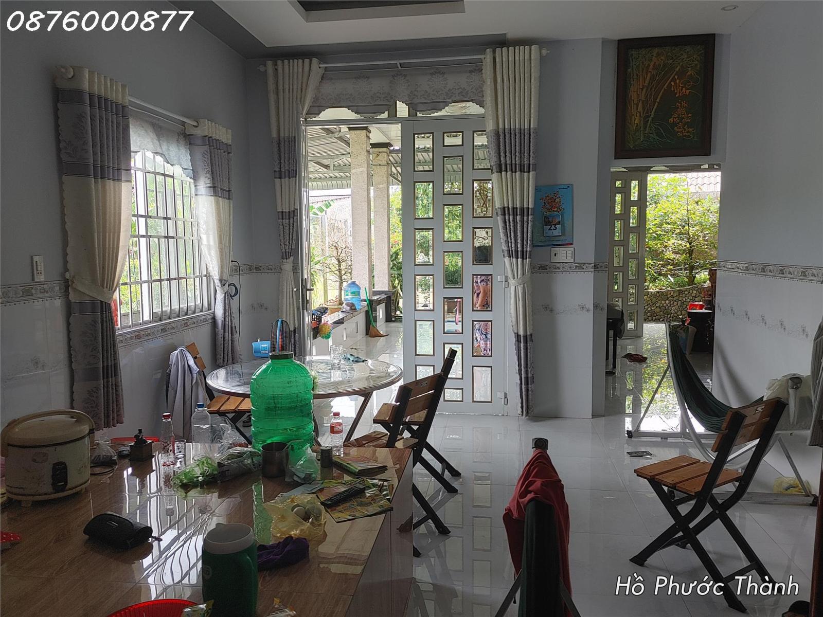 Bán nhà vườn 850m2 Xã Hòa Thành Lai Vung, cách chợ Đình Hòa Thành 200m view sông full nội thất 14155327