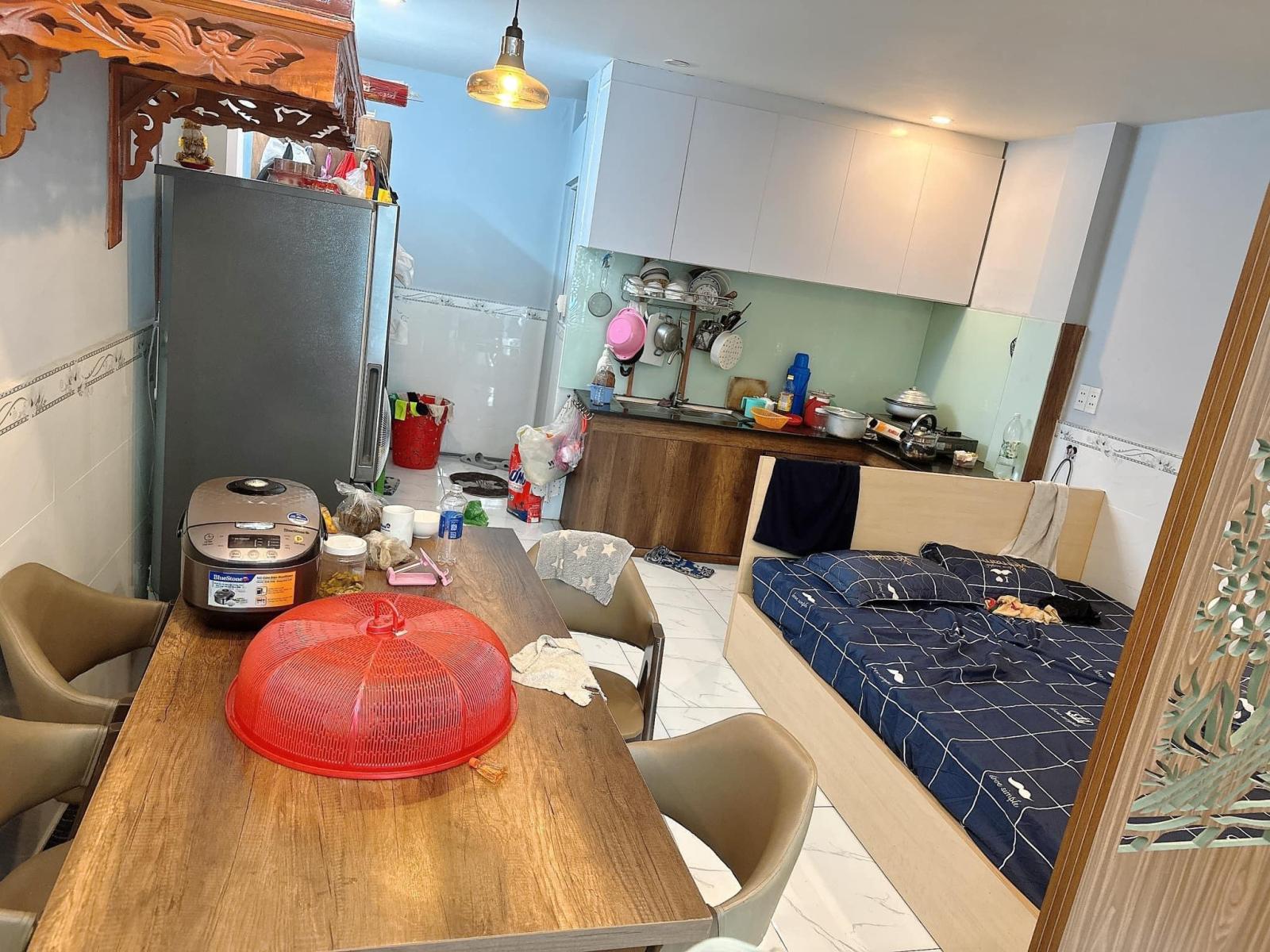 CHỦ ĐANG NGỘP OXI NÊN GẤP BÁN-PHƯỜNG TÂN THUẬN TÂY QUẬN 7 14156578