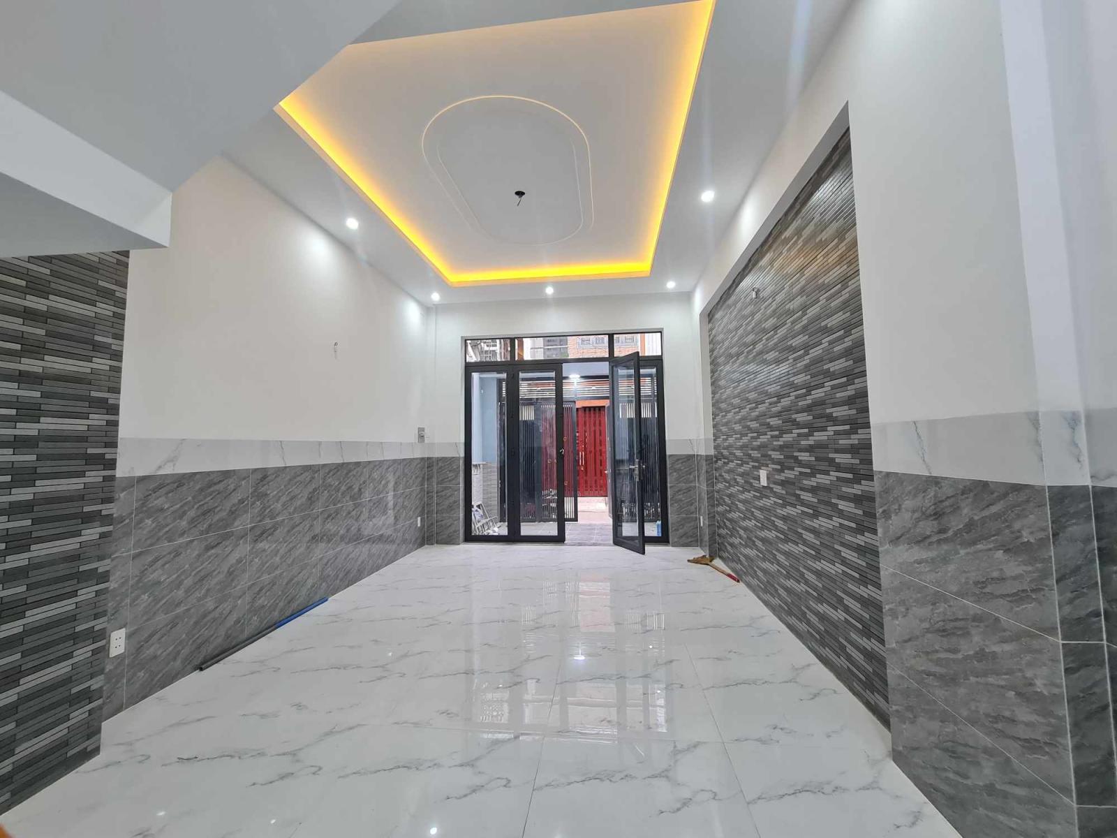 NHÀ GẦN LÝ TẾ  XUYÊN  LINH ĐÔNG THỦ ĐỨC 60 M2 [ 4 X 15 ] 4 TẦNG - 4PN - 4WC
 SHR - CÓ HOÀN CÔNG 14159076