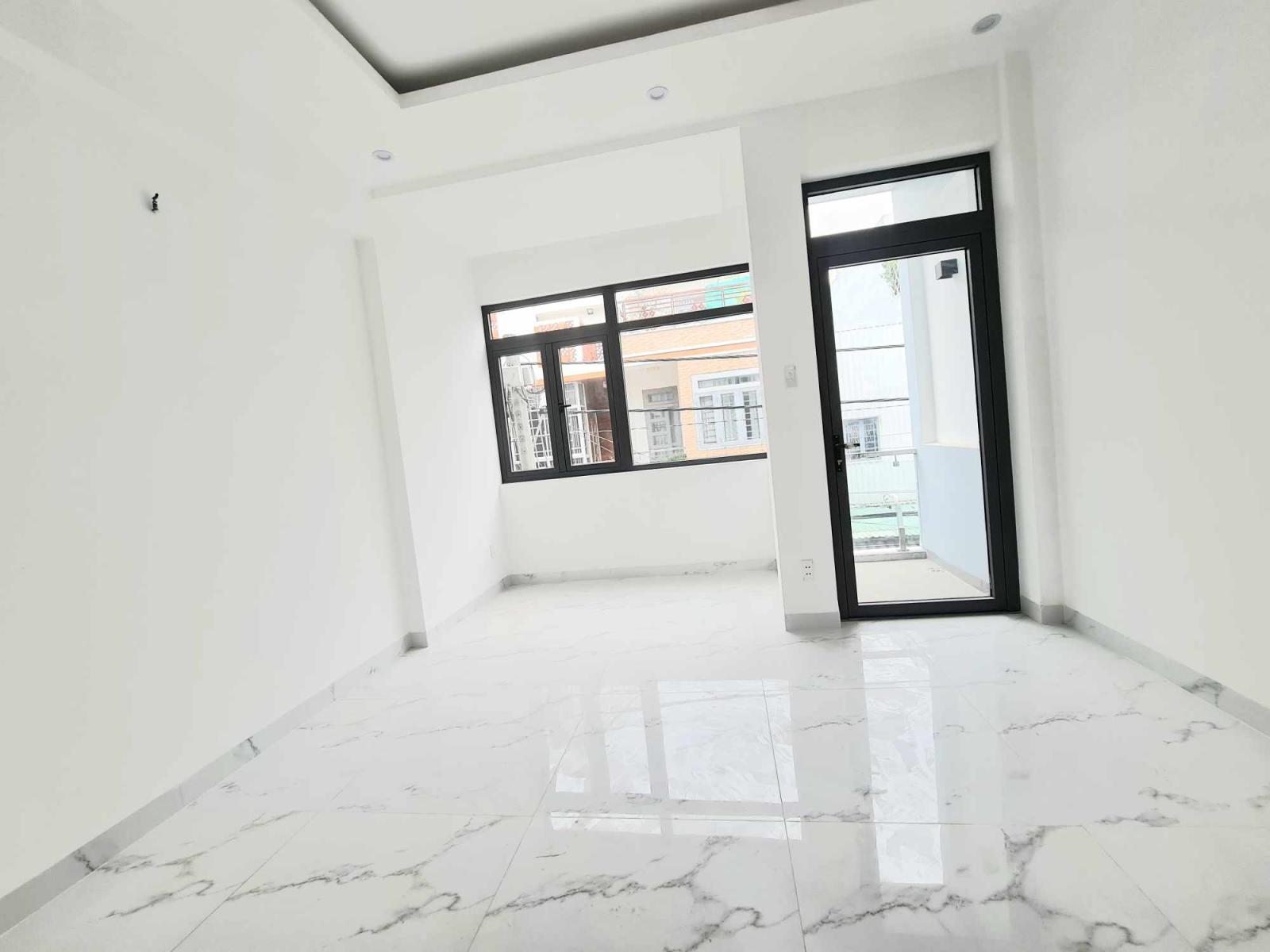 NHÀ GẦN LÝ TẾ  XUYÊN  LINH ĐÔNG THỦ ĐỨC 60 M2 [ 4 X 15 ] 4 TẦNG - 4PN - 4WC
 SHR - CÓ HOÀN CÔNG 14159076