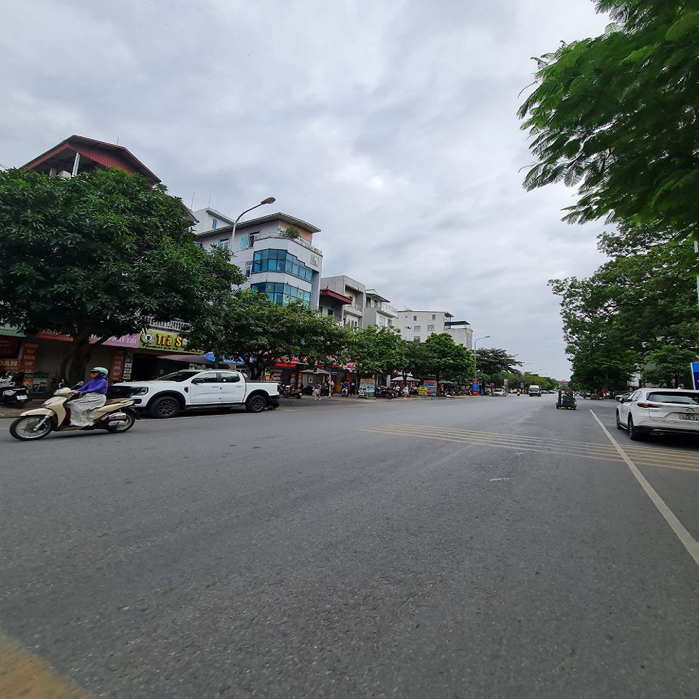 Shophouse Thuận An Central Lake, bên cạnh ủy ban Quận Gia Lâm. 375m2 sàn. Mt 6m. View hồ. Lh 14163952