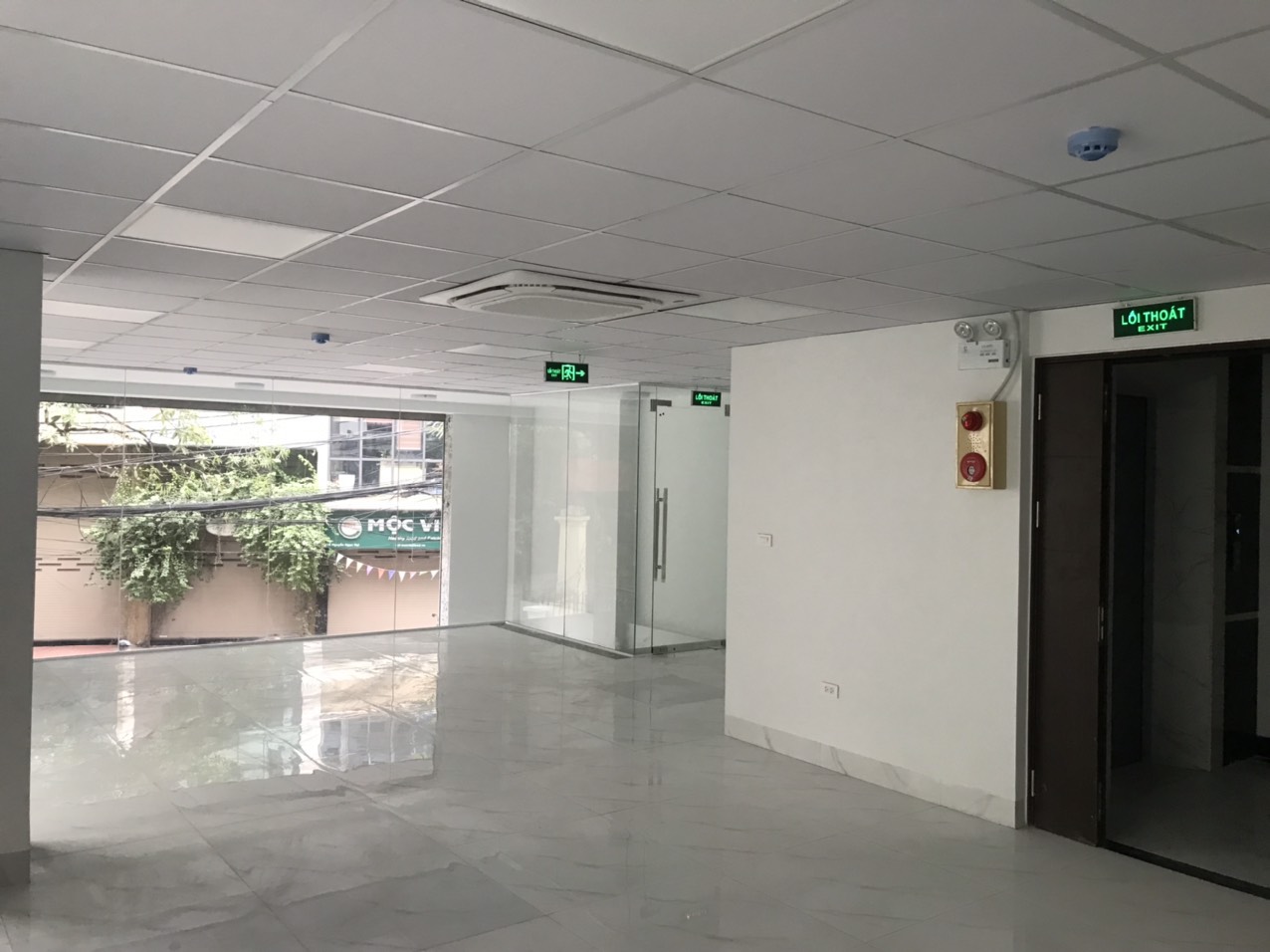 CHÍNH CHỦ CHO THUÊ 3 SÀN Ở 140 NGUYỄN NGỌC NẠI, KHƯƠNG MAI, THANH XUÂN, HÀ NỘI 14172105