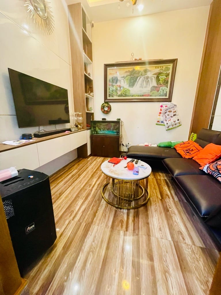 BÁN NHÀ ĐỘI CẤN, 51M2 GIÁ 5 TỶ, KINH DOANH DÒNG TIỀN.
 14177776