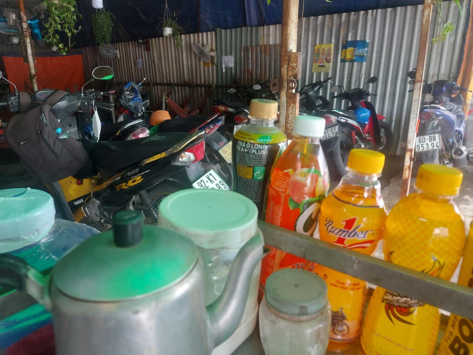 Chính chủ cần sang gấp vì mình về quê quán cafe và cơm Địa chỉ  phường Tân Tạo .q Bình Tân 14178210