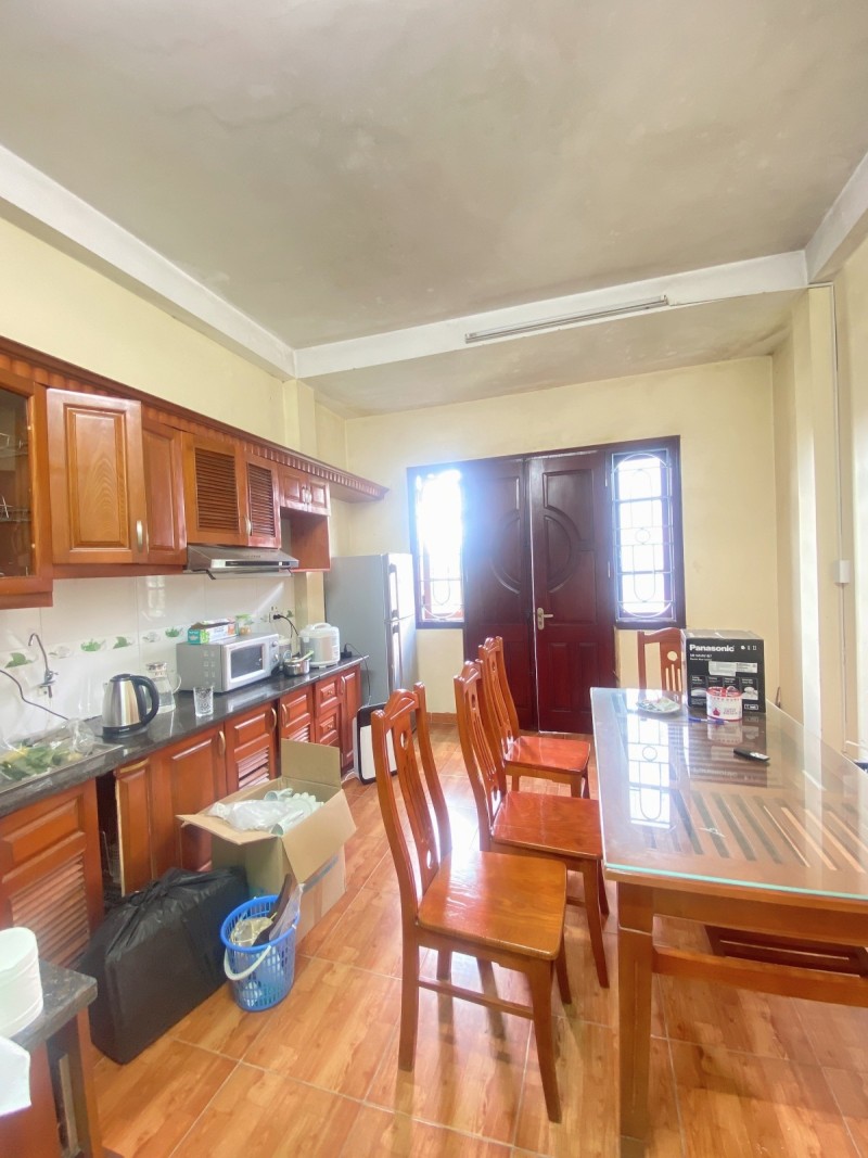 BÁN NHÀ NGÕ 106 HOÀNG QUỐC VIỆT P.LÔ - OTO TRÁNH -KD 43m2, 5T, MT: 4m NGÕ TO NHƯ PHỐ 14183735