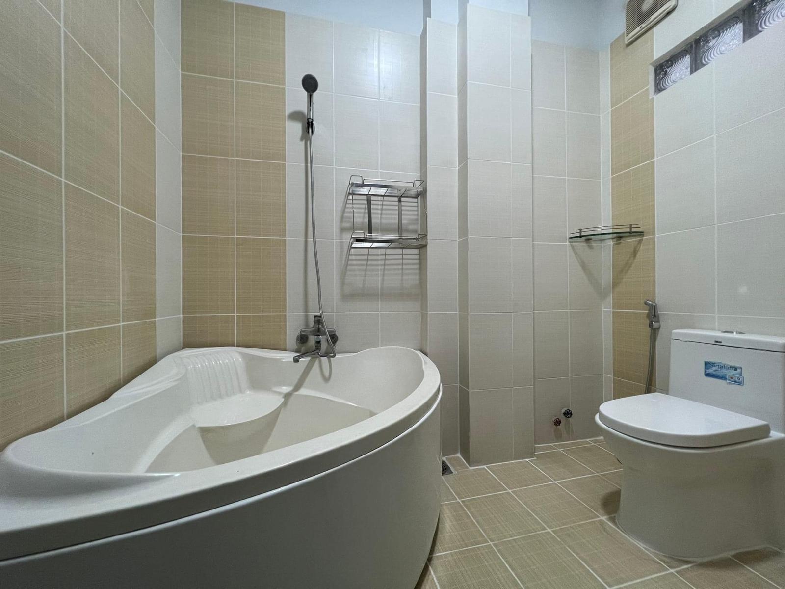 4 TẦNG- XE HƠI TỚI NHÀ- FULL NỘI THẤT- Đ. HUỲNH TẤN PHÁT- F.PHÚ THUẬN- QUẬN 7- CHỈ 6TỶ950TR 14188313