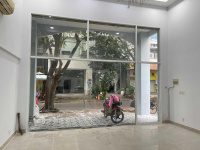 Cho thuê nhà phố kinh doanh Hưng Gia Phú Mỹ Hưng. DT: 111m2, Trệt, lửng, 3 lầu. Giá 49tr 14195046