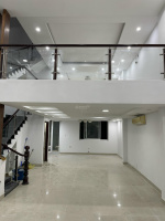 Cho thuê nhà phố kinh doanh Hưng Gia Phú Mỹ Hưng. DT: 111m2, Trệt, lửng, 3 lầu. Giá 49tr 14195046