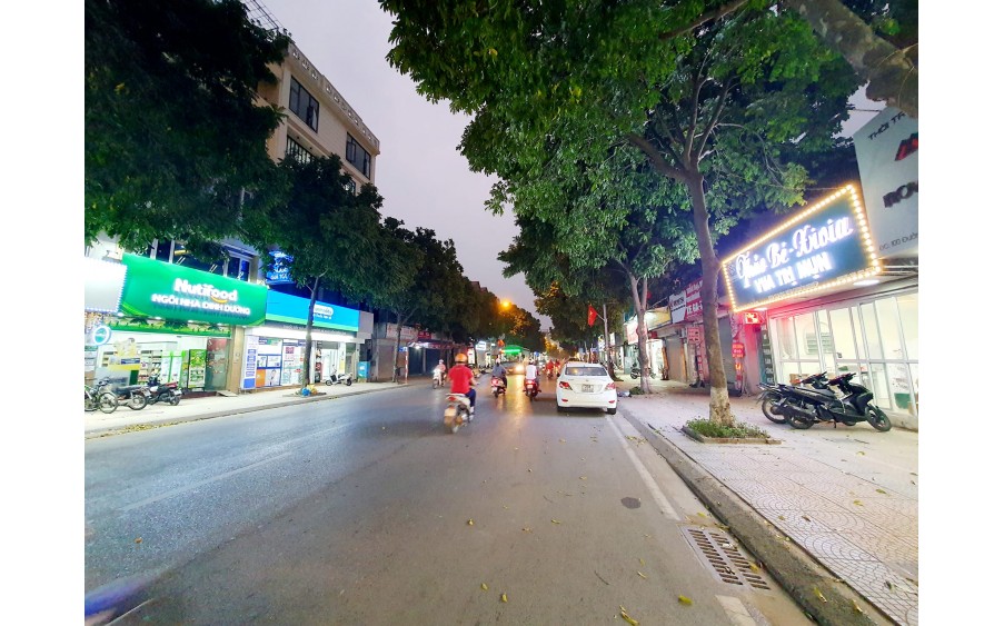 Bán nhà khu Cổ Linh kinh doanh, ô tô tránh 101m2, mt 7m, hơn 26 tỷ Long Biên 14195875