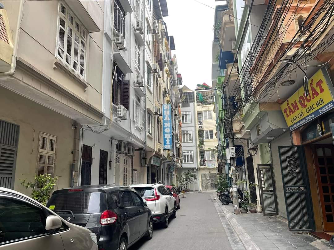 CHÍNH CHỦ BÁN GẤP NHÀ DODONG QUAN QUAN HOA CẦU GIẤY PL VỈ HÈ Ô TÔ >12 TỶ 52M 5T 14196076