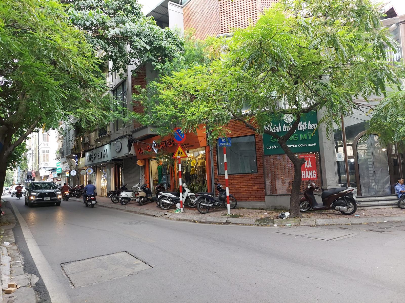 PHỐ NGUYỄN CÔNG HOAN  44M2 MT4 GIÁ 9.9 TỶ GARA, NHÀ ĐẸP, KINH DOANH 14197388