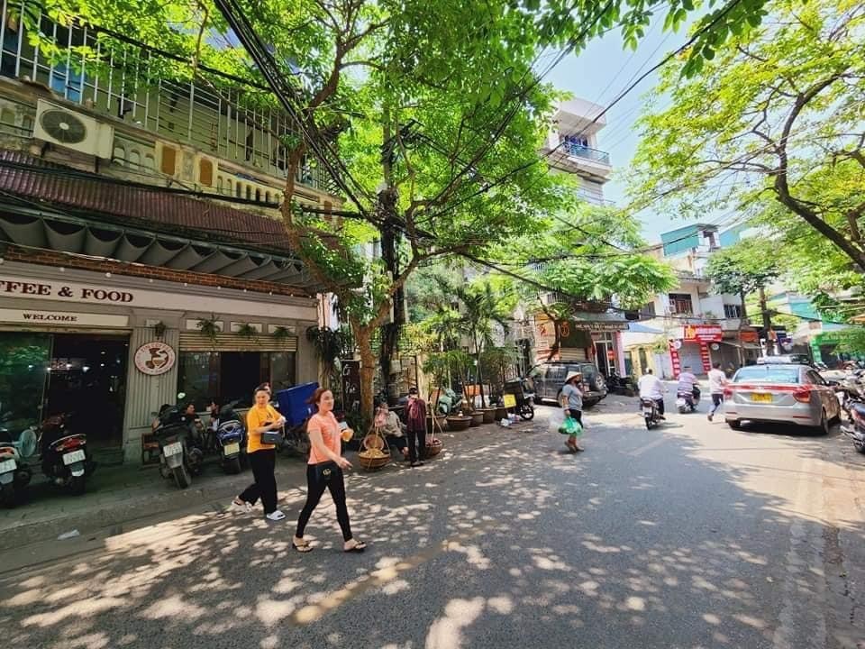 bán nhà mặt phố cổ Hoàn Kiếm, 104m, mặt tiền 5.7m, nở hậu, kinh doanh ngày đêm 14197853