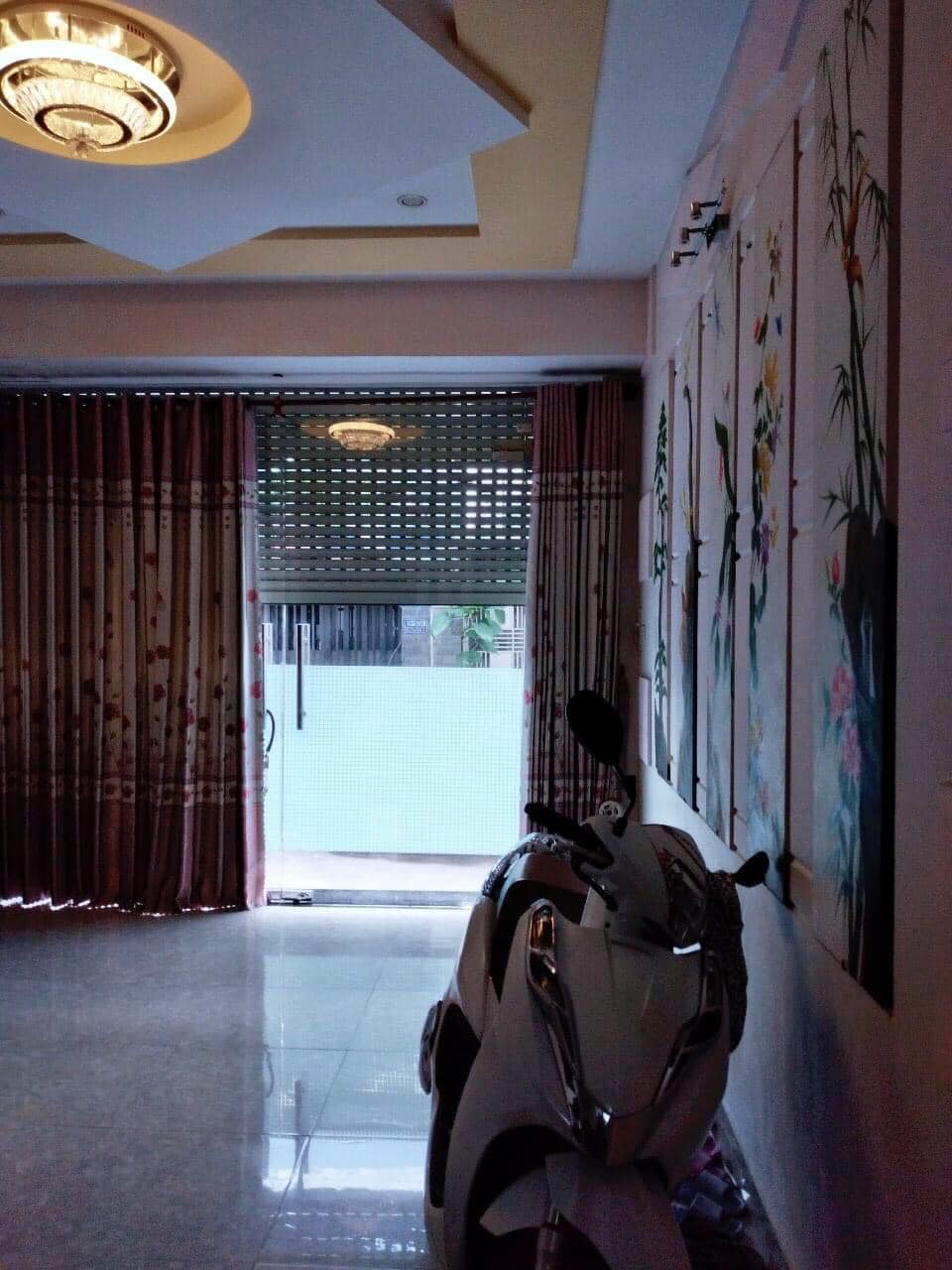 Oto 7 chỗ đỗ cửa hẻm thẳng tắp ,thông thoáng,Phường Phú Thuận Quận 7 14202206