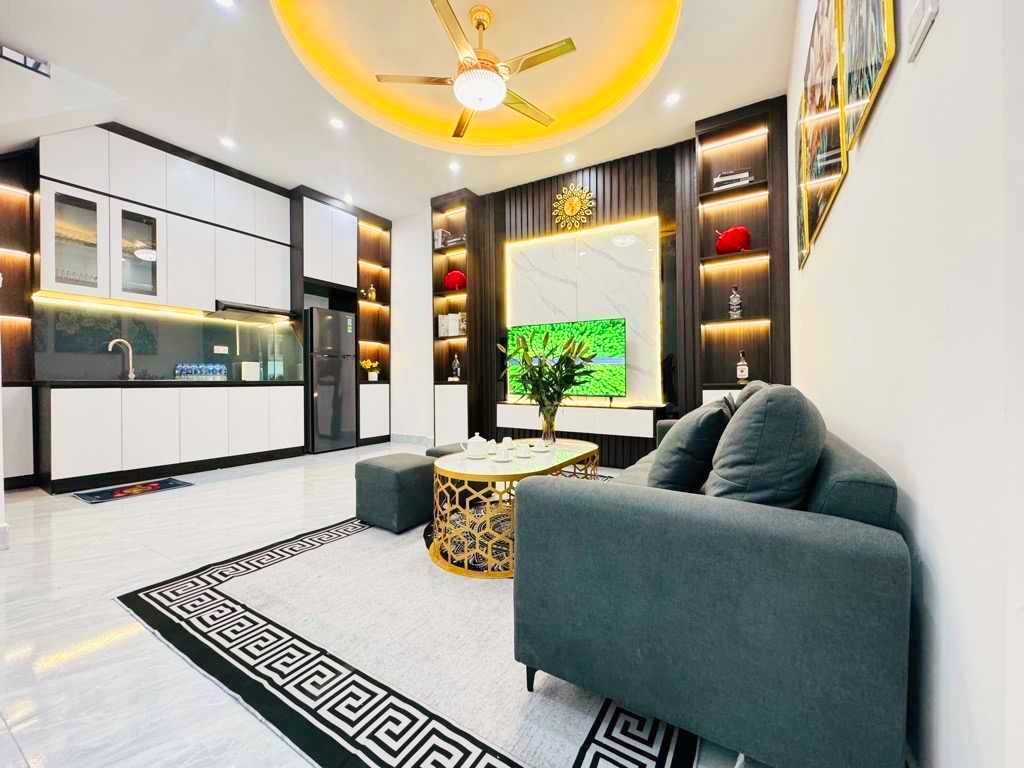 💥 CỰC HIẾM MINH KHAI - HAI BÀ TRƯNG - Ô TÔ ĐỖ CỬA - FULL NỘI THẤT - 33M2 - 4T 👉 14202328