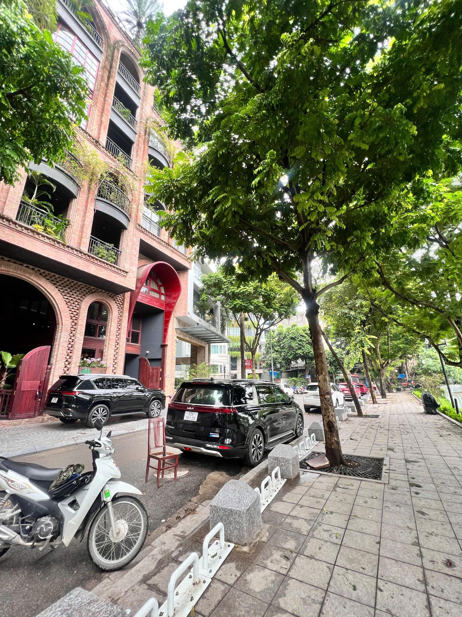 🔅TÒA VĂN PHÒNG MẶT PHỐ Ô ĐỒNG LẦM, HỒ BA MẪU, VIEW HỒ, 396M2 10T MT 14M 🔅 15975272