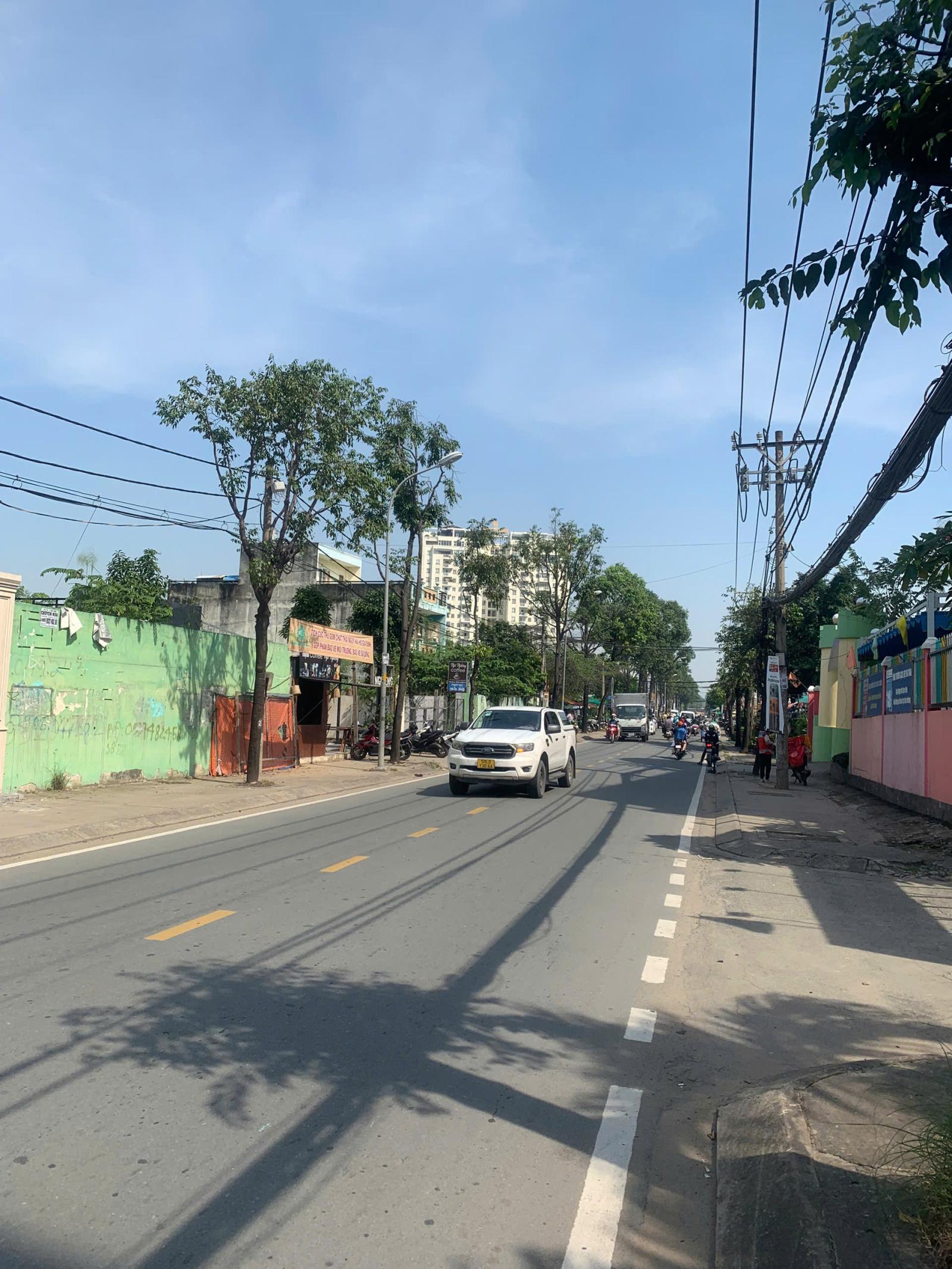 BÁN LÔ ĐẤT MẶT TIỀN KINH DOANH ĐỈNH CAO – NGAY NÚT GIAO VÀNH ĐAI 2 - LINH ĐÔNG 15975292