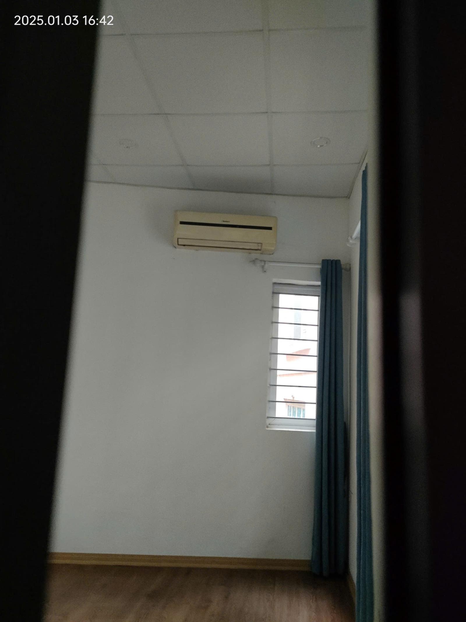 Bán gấp giá rẻ căn hộ TT Lê Duẩn 14m/30m, tầng 3, mặt tiền 4m, 1.95 tỷ Hai Bà Trưng. 15975296