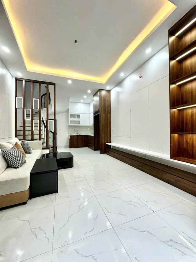 ⚡️hiếm!: KINH DOANH💰 - HAI THOÁNG🌬 - 15M RA PHỐ🚘 - Ô TÔ 5 TẠ ĐỖ. Bán nhà Đống Đa 15975316