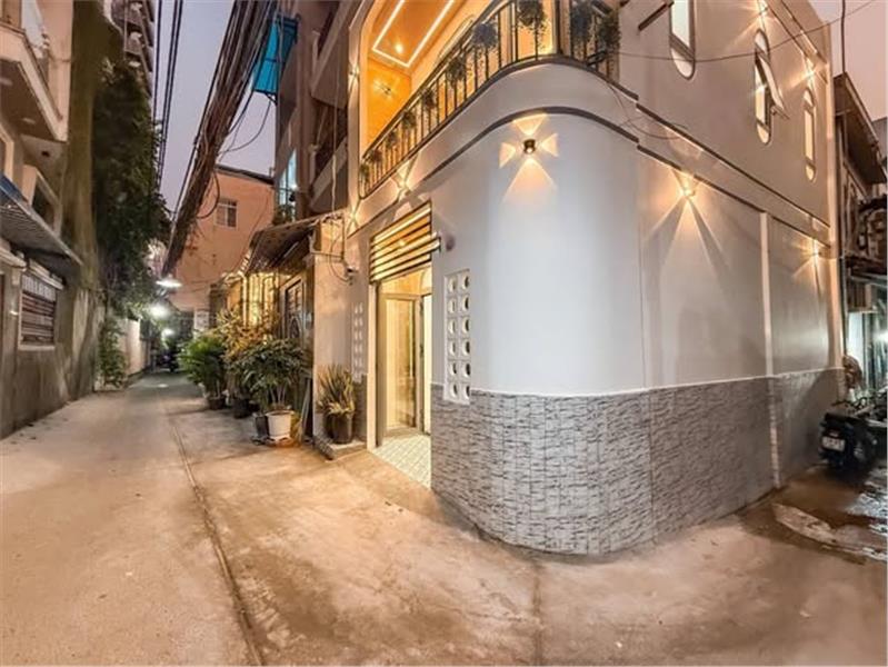 Nhà Đường Xô Viết Nghệ Tĩnh Quận Bình Thạnh Phường 21 Cũ (Phường Thạnh Mỹ Tây). 15975318