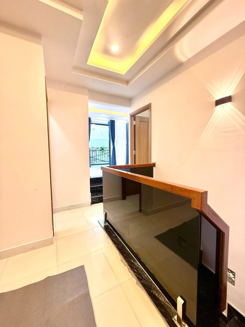 # Góc kiệt sát Kiệt Ô tô 123 Cù Chính Lan, 71m2, 2 tầng, 3PN, 4.x vừa 15975366