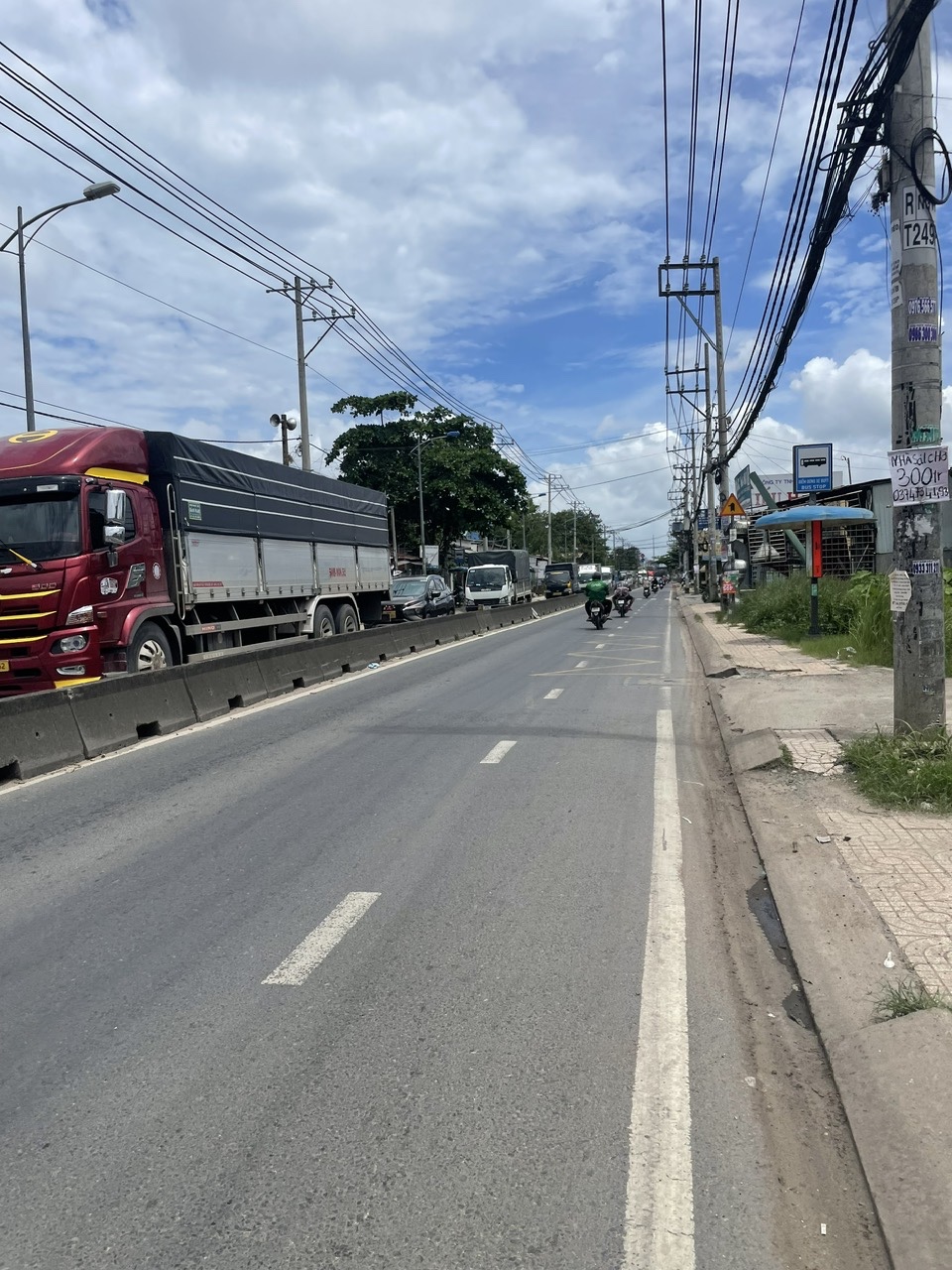 Bán nhà mặt tiền 20x60m giá 35 tỷ Đường Nguyễn Văn Bứa 15975368