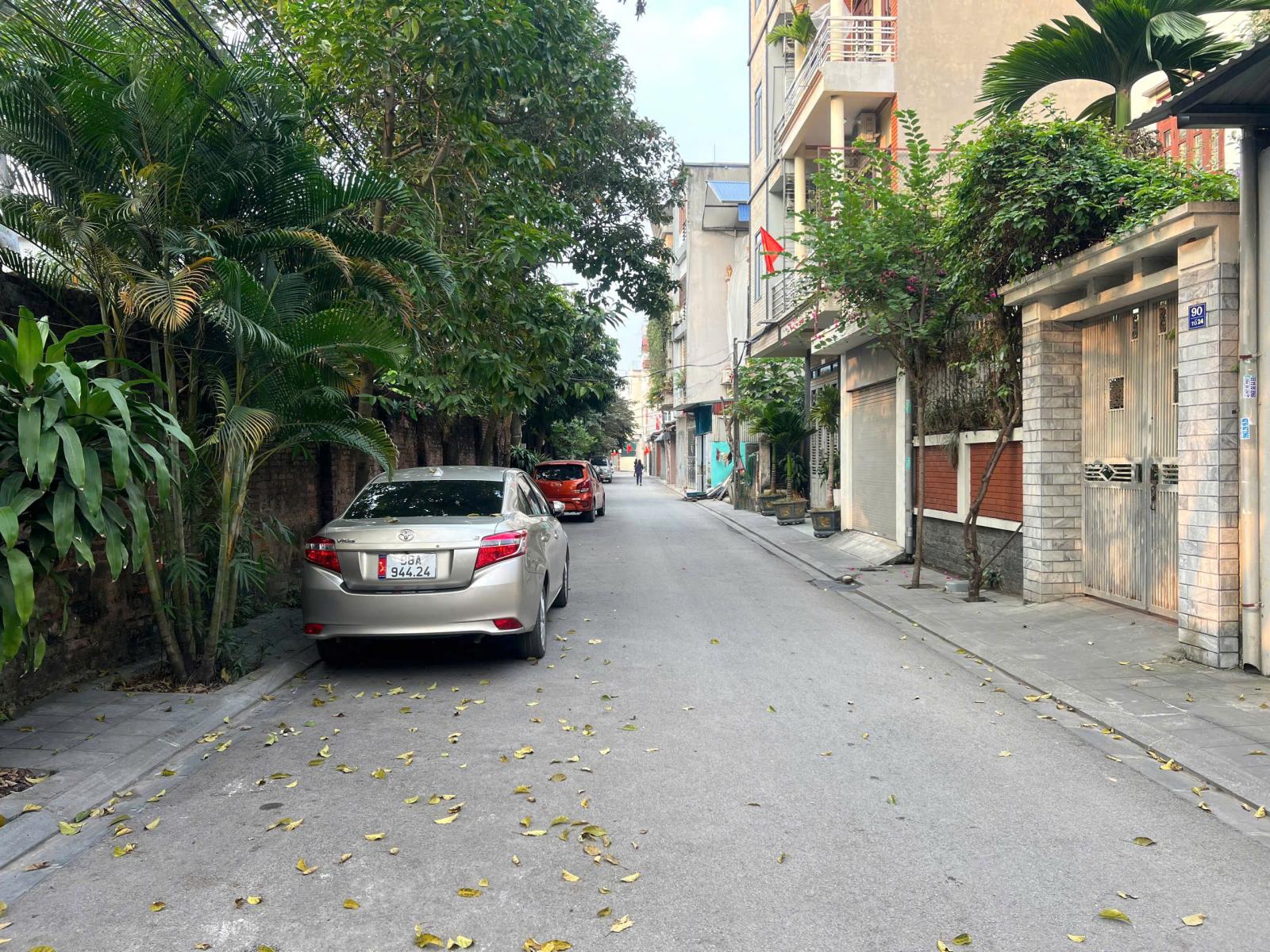 Bán đất thị trấn Đông Anh 70m², ô tô tránh, gần QL3, kinh doanh tốt 15975394