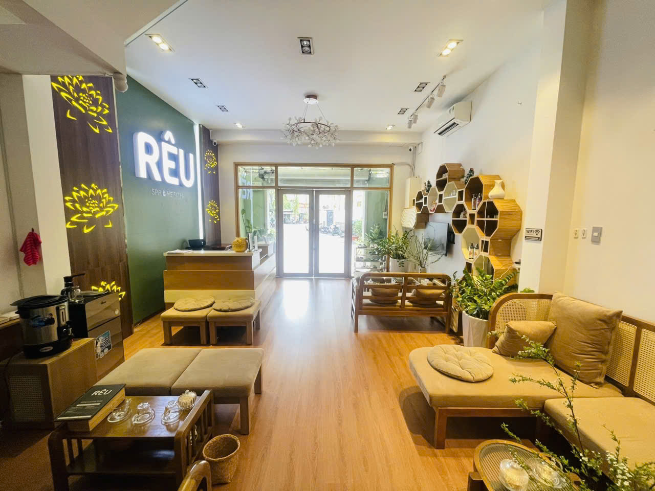 Mặt tiền hẻm ô tô - Kinh doanh - 4 tầng - 83m2 - Đang cho thuê - 30 tỷ 15975436