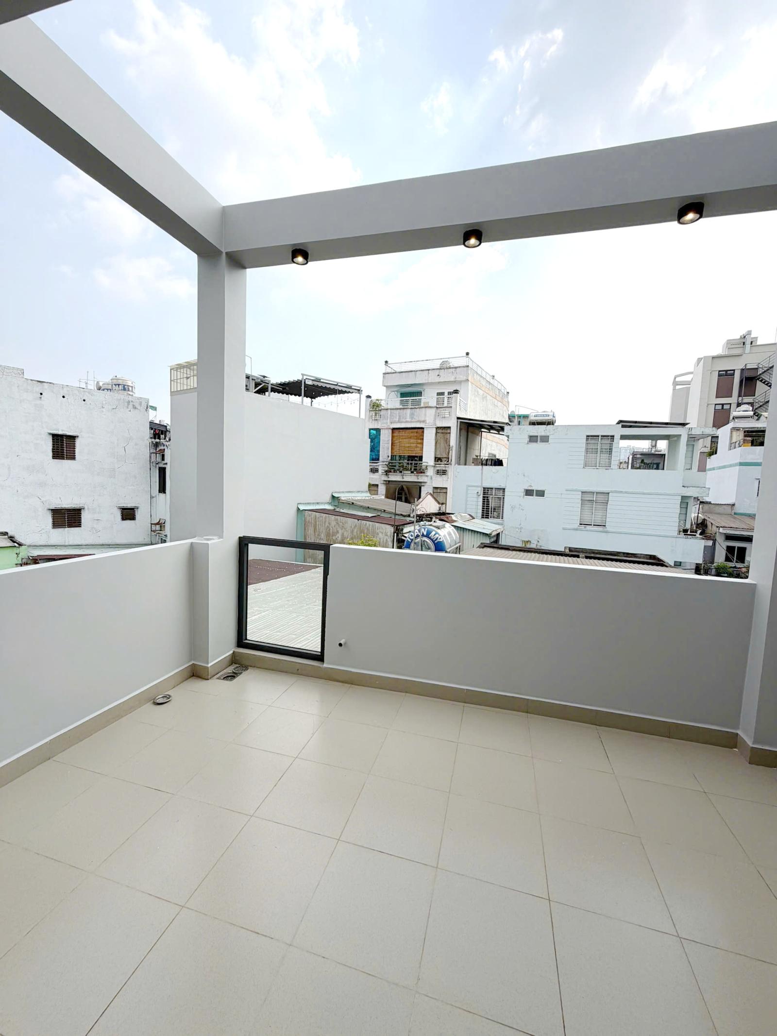 Nhà đẹp đón tết hẻm 45 Chánh Hưng P9Q8, Giá : 5.75 Tỷ Thương lượng) 15975471