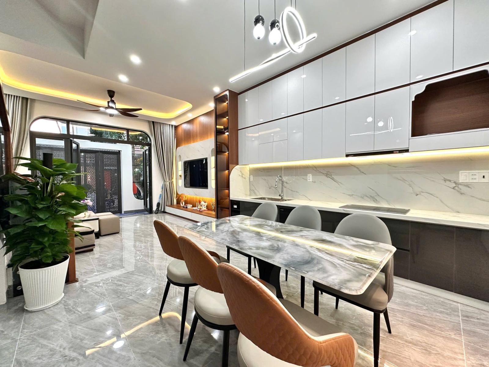 🔴💥SIÊU PHẨM nhà 3 tầng đường Hoà Minh 15 - Đối diện trường THCS Lương Thế Vinh 15975488