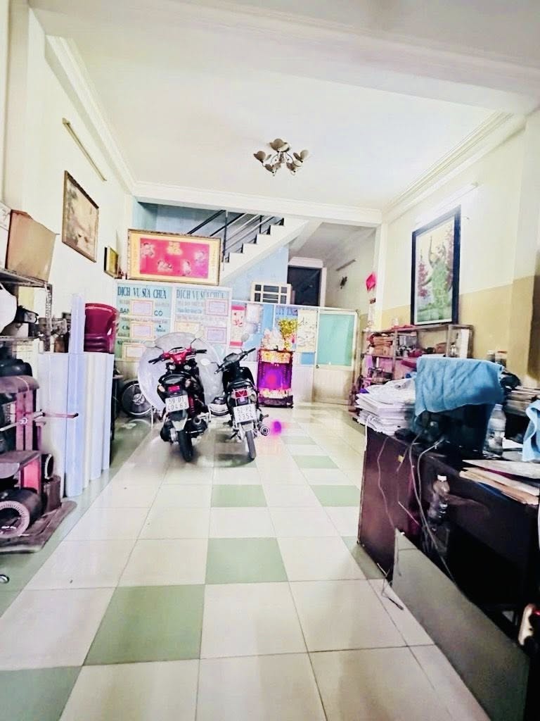 MẶT TIỀN GIÁ HẺM – ĐỐI DIỆN AEON – ĐƯỜNG 8M THÔNG – 2 TẦNG – 98M N 4.8 NỞ HẬU 9.2 15975497