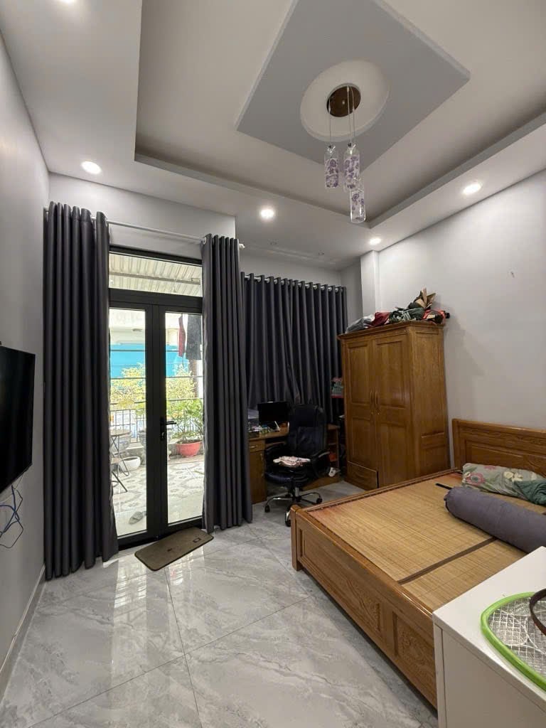 NHÀ 4 TẦNG QUẬN 7 CÁCH 50M RA HUỲNH TẤN PHÁT 4M×12M ♦️6.4 TY - TL 15975501