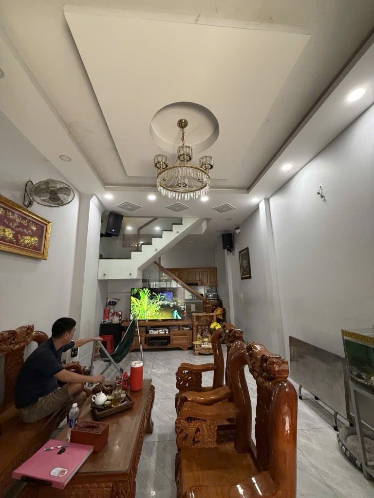 NHÀ 4 TẦNG QUẬN 7 CÁCH 50M RA HUỲNH TẤN PHÁT 4M×12M ♦️6.4 TY - TL 15975501