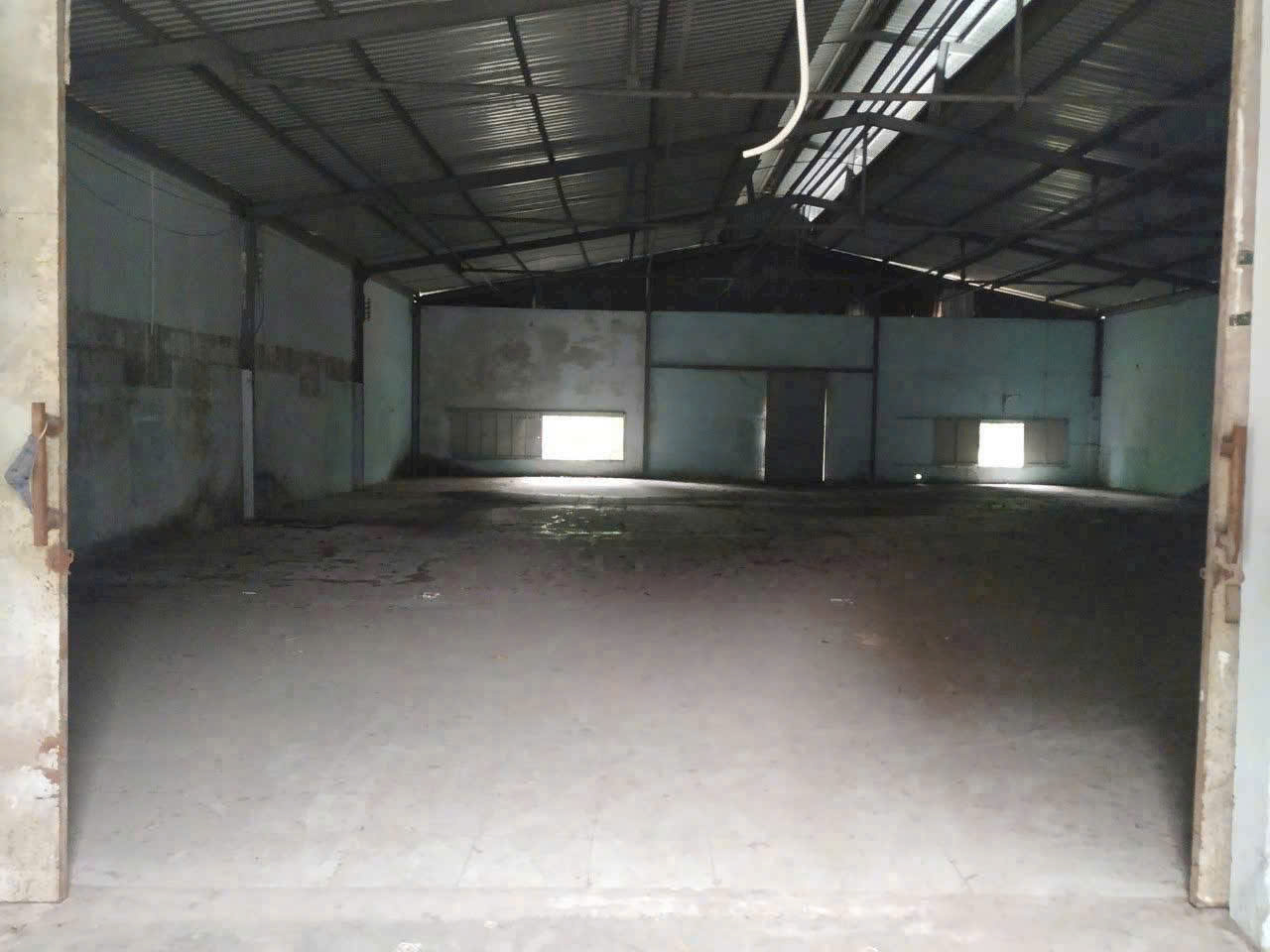 BÁN XƯỞNG/KHO TRUNG CHÁNH – BÀ ĐIỂM – HÓC MÔN - ĐƯỜNG 8M – XE TẢI RA VÀO THOẢI MÁI – GIÁ TỐT 15975541