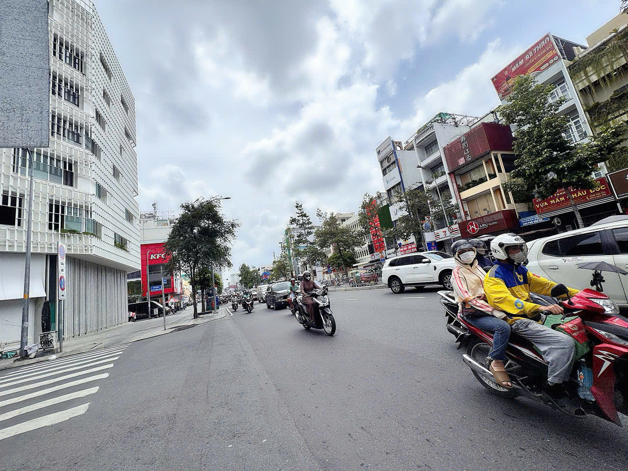 BÁN NHÀ MẶT TIỀN KD ĐƯỜNG 30M NGUYỄN THÁI HỌC, QUẬN 1 - NGAY PHỐ TÂY BÙI VIỆN & CHỢ BÊN THÀNH CHỈ 15975574