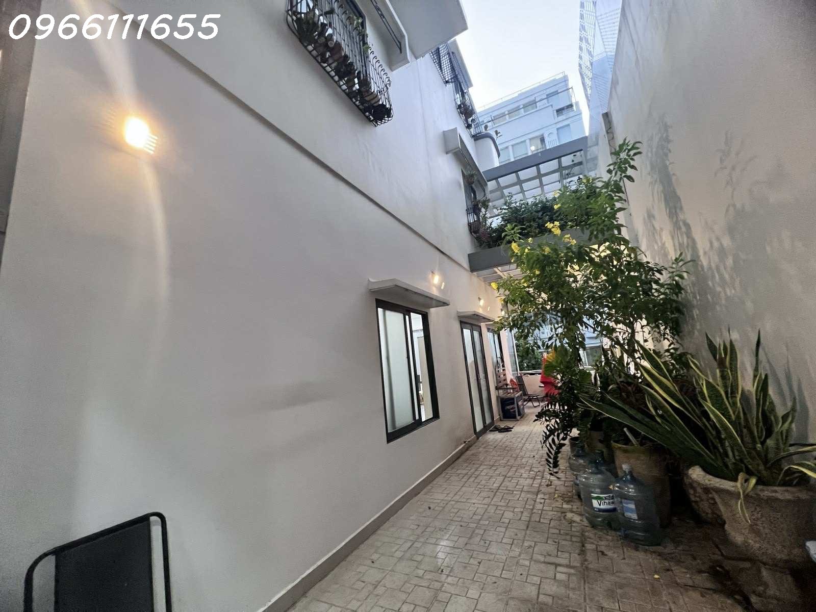 BÁN NHÀ SIÊU BIỆT MẶT TIỀN THỰ PHAN TÔN - P. ĐA KAO- 8X26M  - 4TẦNG - NGHỈ DƯỠNG - MỞ VĂN PHÒNG - 15975600