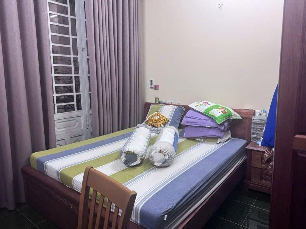 NHÀ HXH NGUYỄN TƯ GIÃN, 4x18M, 1 TRỆT 2 LẦU + SÂN THƯỢNG, CÁCH MT 1 CĂN! 15975605