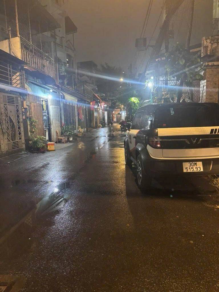 NHÀ HXH NGUYỄN TƯ GIÃN, 4x18M, 1 TRỆT 2 LẦU + SÂN THƯỢNG, CÁCH MT 1 CĂN! 15975605