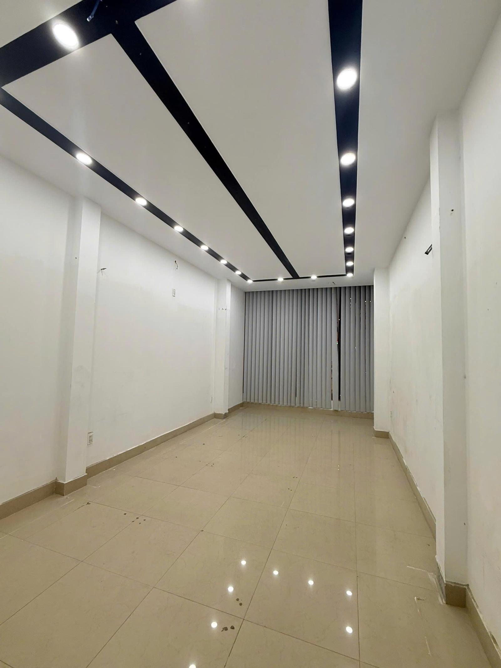 CHO THUÊ NHÀ MẶT TIỀN NGUYỄN THỊ MINH KHAI – TRUNG TÂM NHA TRANG 15975617