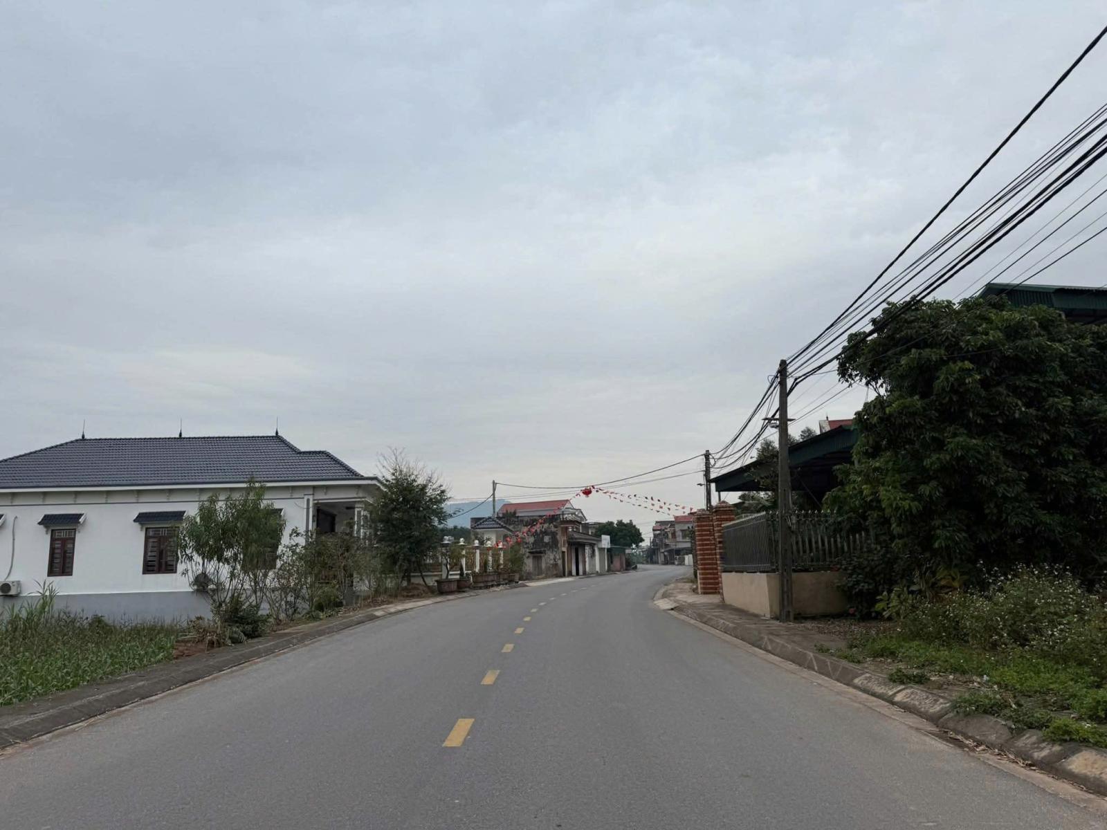 BÁN ĐẤT ĐƯỜNG LÊ LỢI - PHƯỜNG TRẦN HƯNG ĐẠO - CHÍ LINH - TP HẢI PHÒNG 15975645