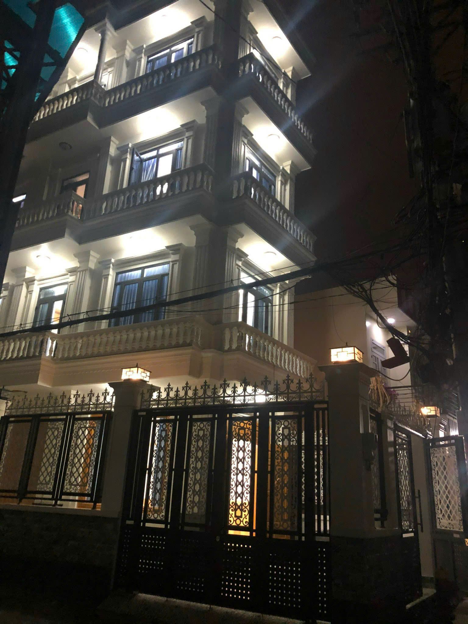 NHÀ PHỐ 5 TẦNG (5.5x14) – LÔ GÓC 2 MẶT TIỀN NHỰA NHÁNH 8M LÂM THỊ HỐ – Q12 15975663