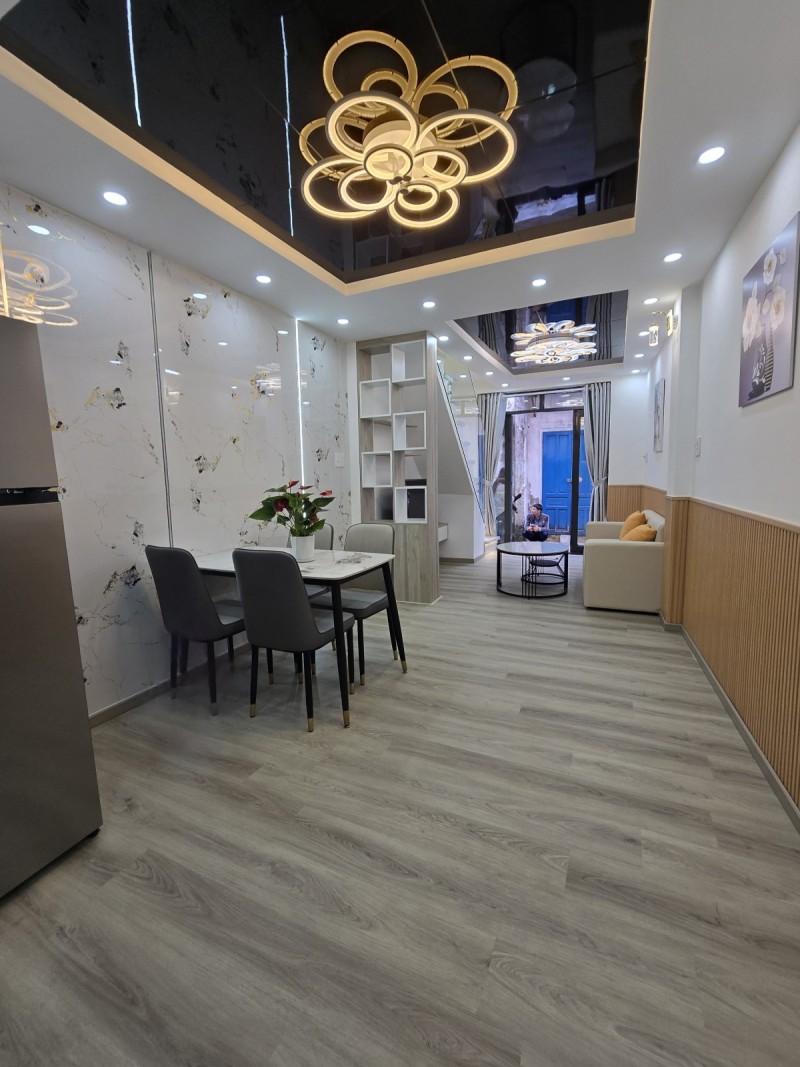 # Kiệt gần Hoàng Diệu, kiệt thông, sổ vuông, 2 tầng, 2PN, gọn đẹp, 3.x tỷ nhỏ 15975684