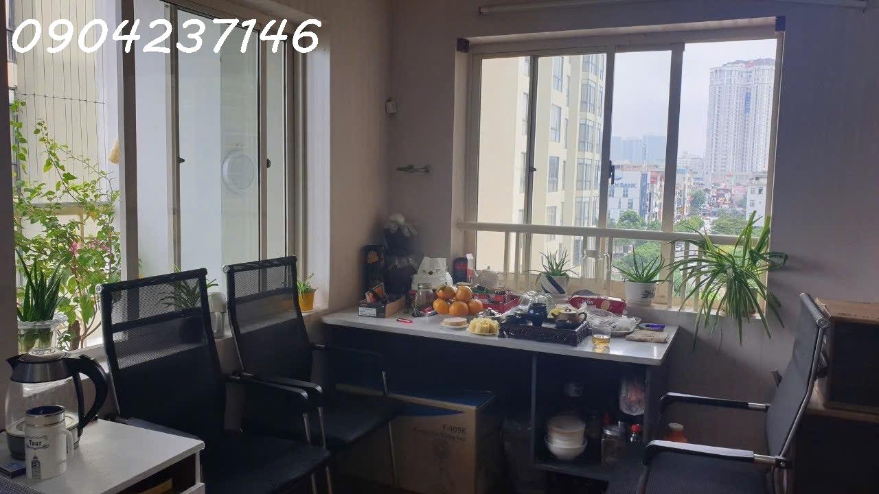 Cần bán cc 94m2. P612 E3b Yên Hoà, 7 Vũ Phạm Hàm 15975705